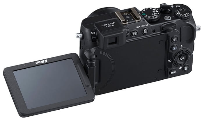 Nikon Coolpix P7800
