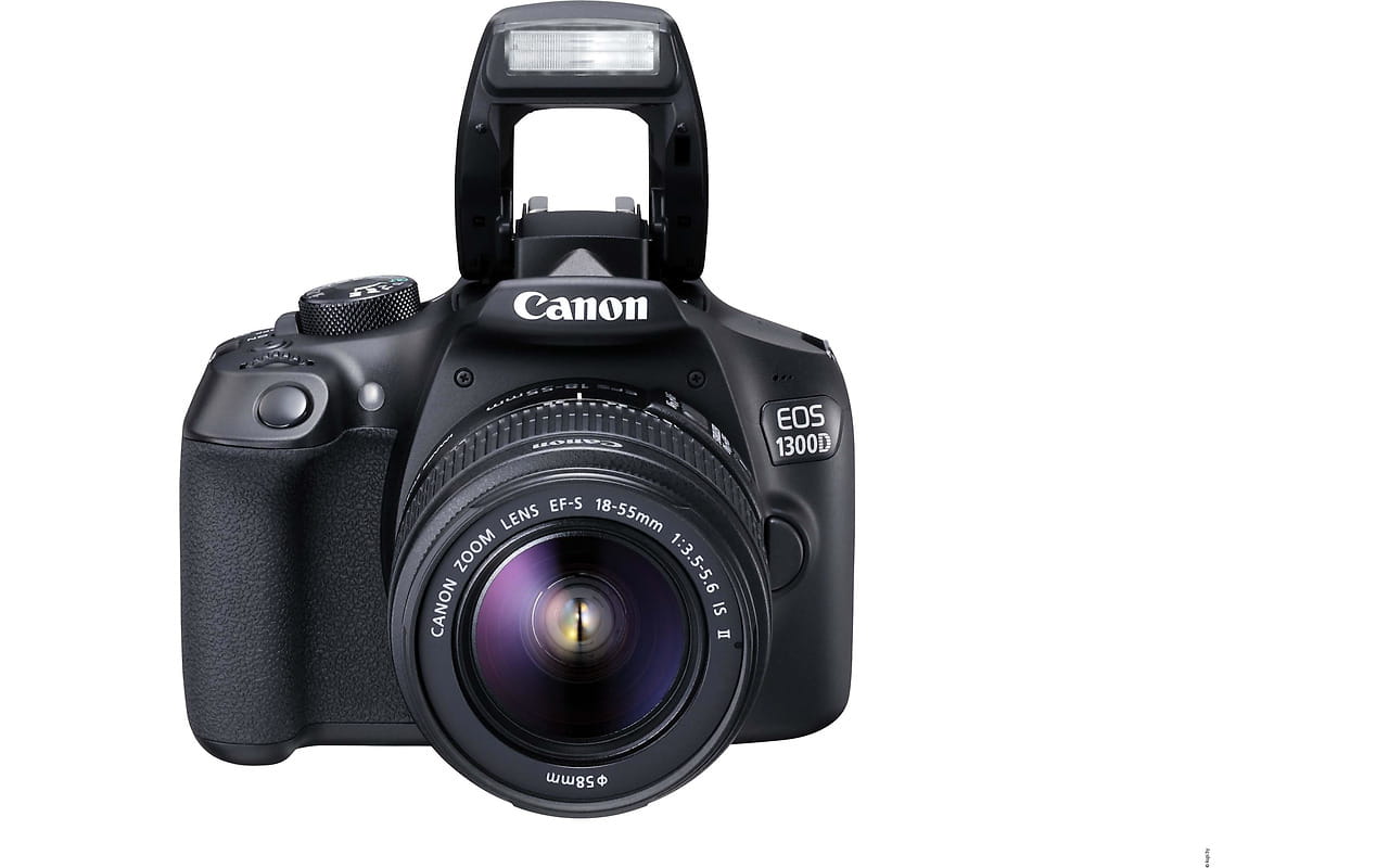 Canon EOS 1300D + EF-S18-55 IS II + Bag 100EG, Lens cloth and 8GB SD card