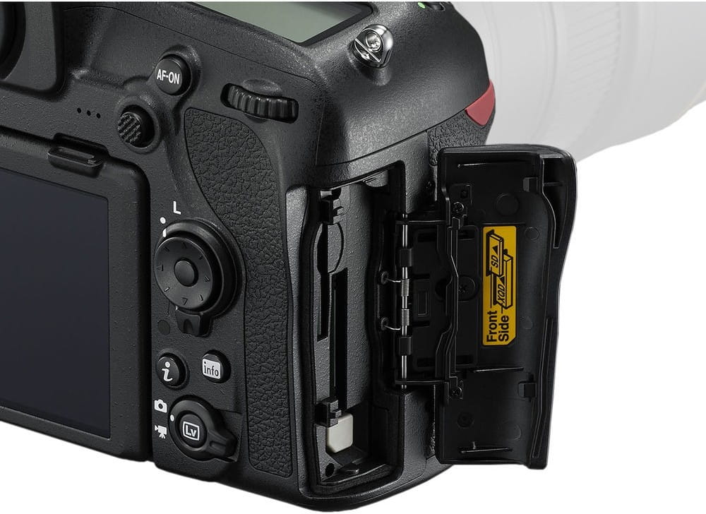 Camera Nikon D850 / Body / 45.7MPx / FX-Format CMOS Sensor / 4K UHD Video Recording / Native ISO 25600 /