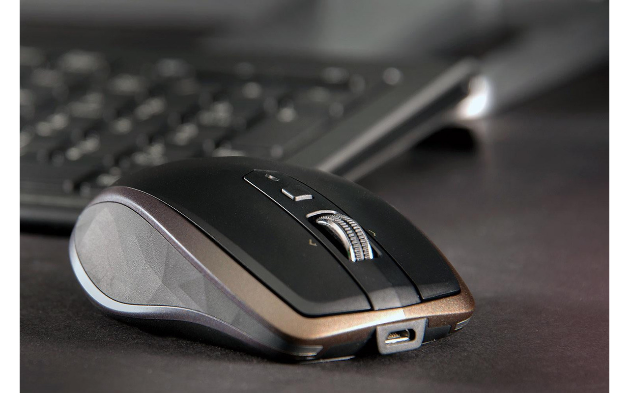 Mouse Logitech MX Anywhere 2 / Bluetooth / Darkfield Laser sensor / 910-004374