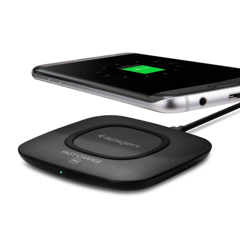Spigen F301W / Wireless charger /