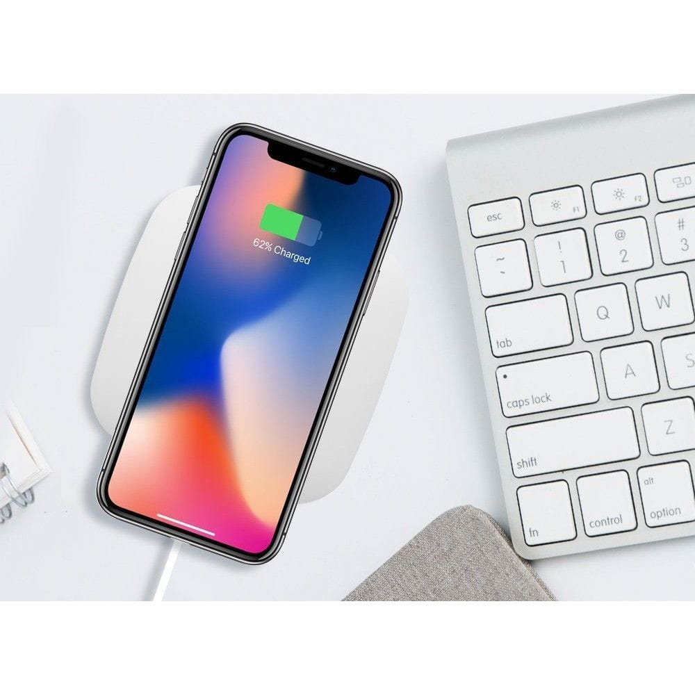 Spigen F301W / Wireless charger /