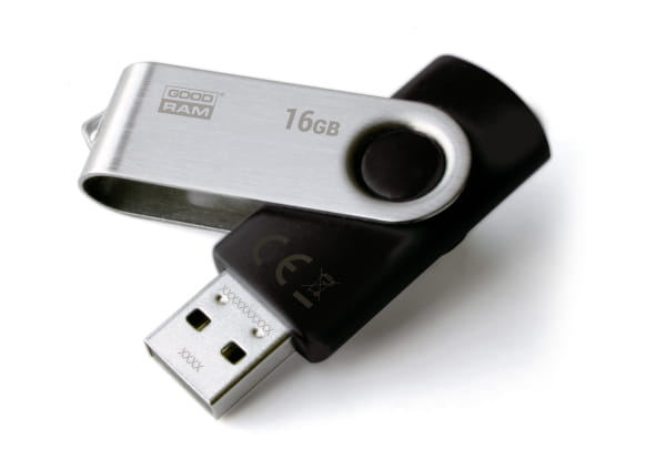 USB GOODRAM 16GB / USB2.0 / UTS2-0160K0R11 /