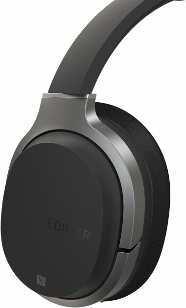 Edifier W830BT / Bluetooth and Wired / Black