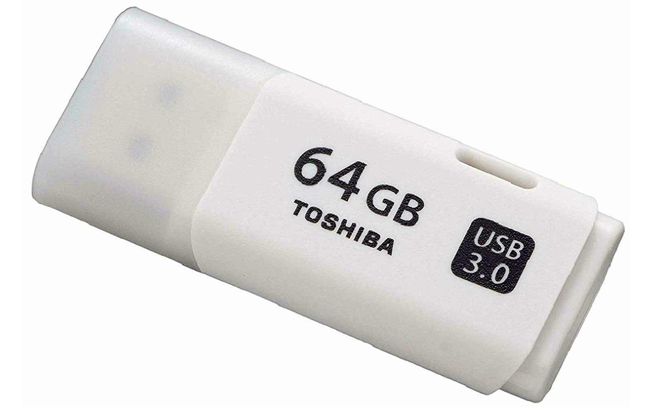 Toshiba TransMemory U301 / 64GB USB3.0 / THN-U301W0640E4 /