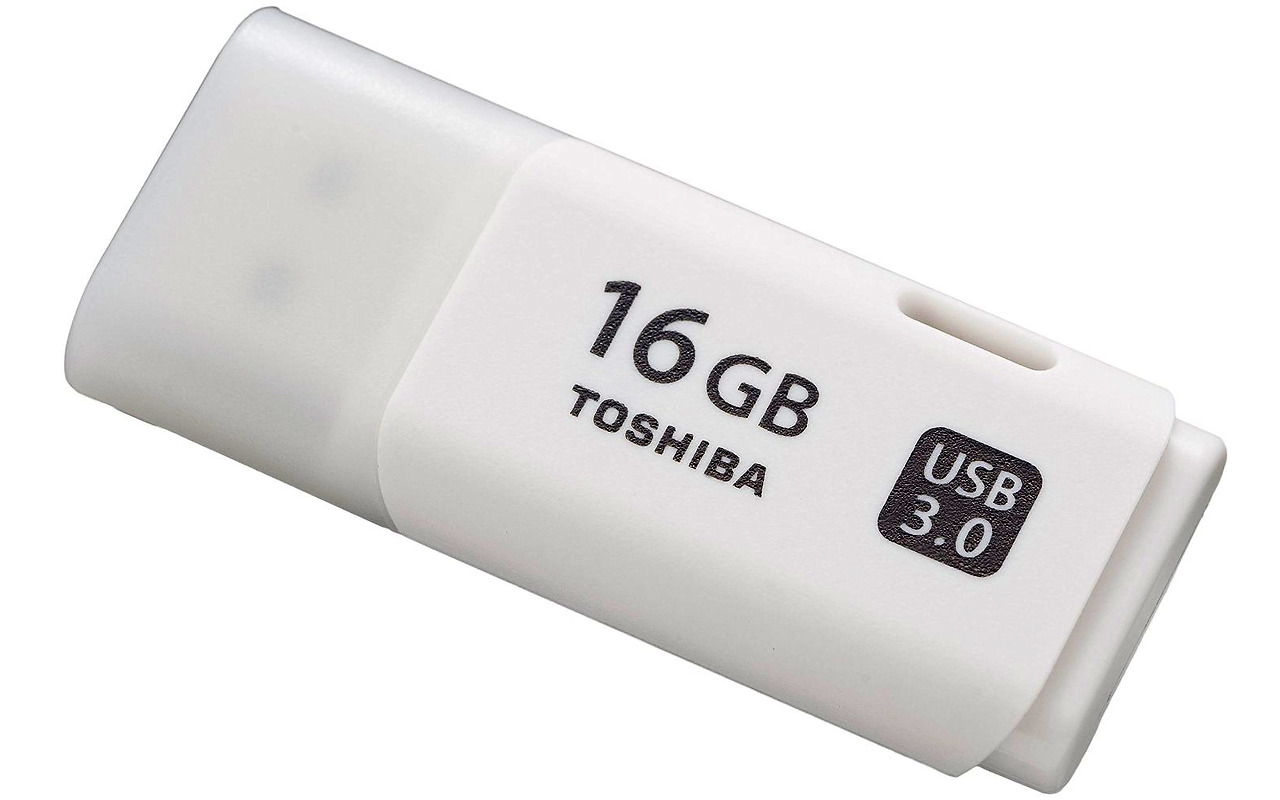 Toshiba TransMemory U301 / 16GB USB3.0 / THN-U301W0160E4 /