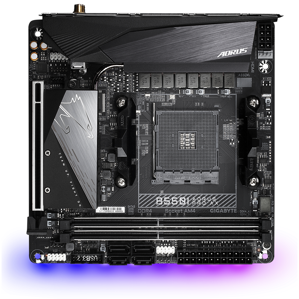 GIGABYTE B550I AORUS PRO AX / Mini-ITX Socket AM4
