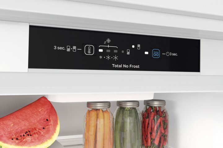 Indesit INC20 T321