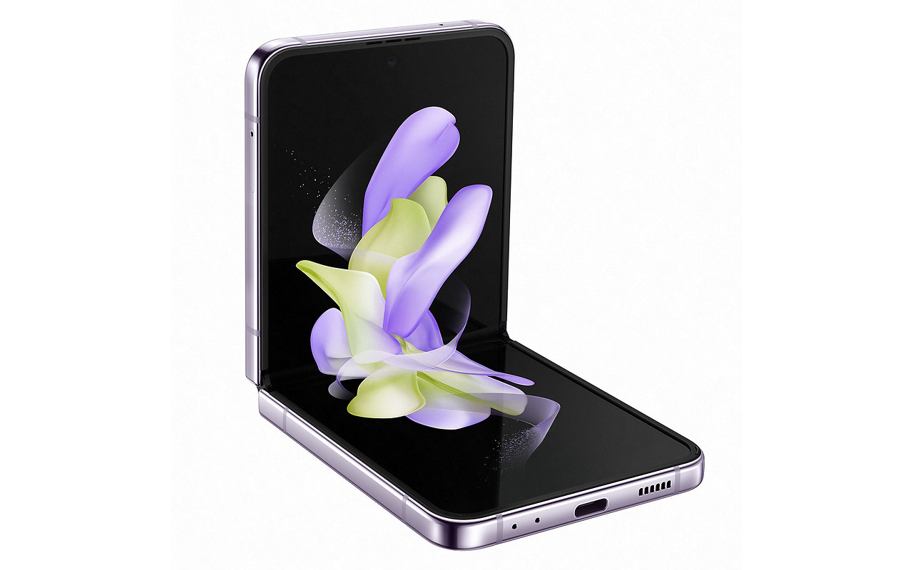 Samsung Flip 4 / 6.7 Dynamic AMOLED 2X / Snapdragon 8+ Gen 1 / 8GB / 256Gb / 3700mAh