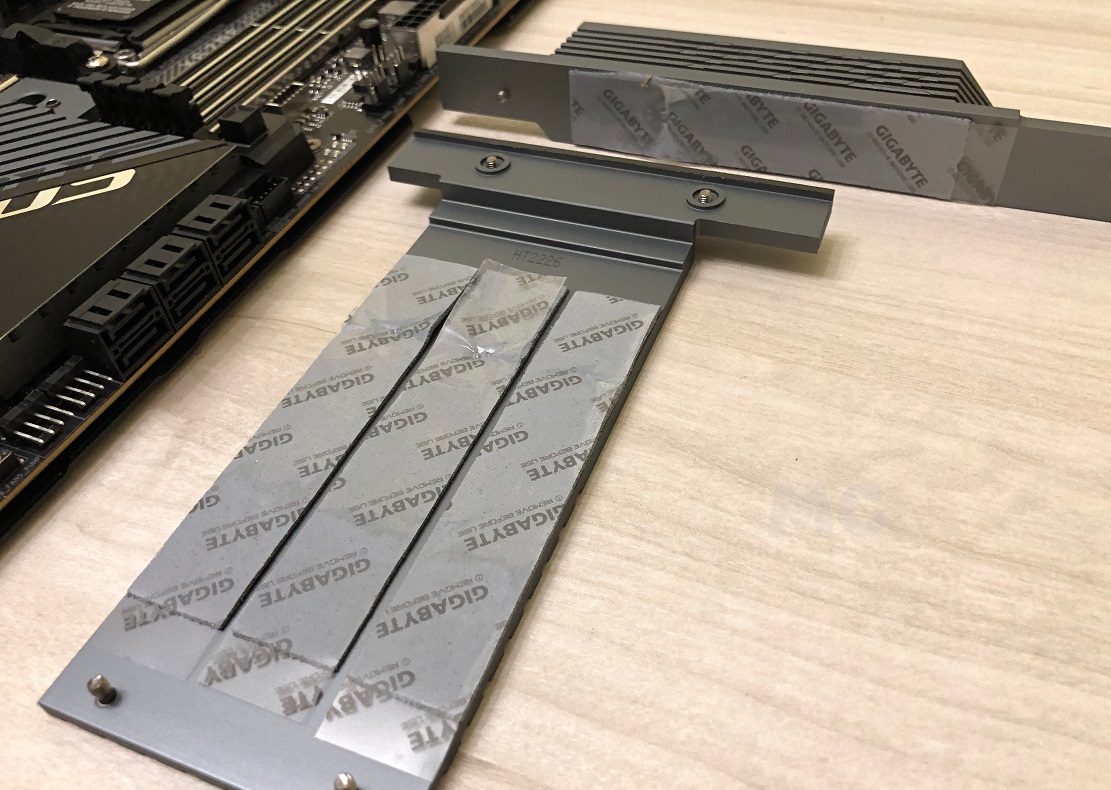GIGABYTE X670E AORUS MASTER / E-ATX AM5 DDR5