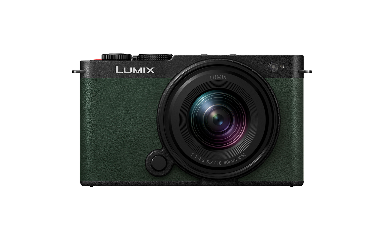 Panasonic Lumix DC-S9NE + Lumix S 18-40mm