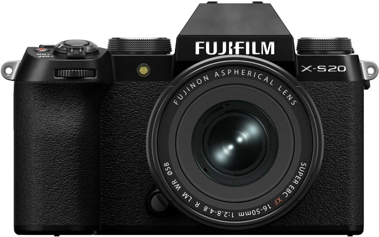 Fujifilm X-S20 + 16-50mm