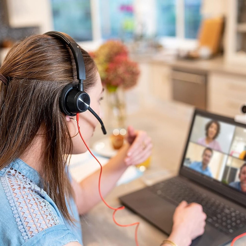 Poly Blackwire 3325-M Stereo USB-C