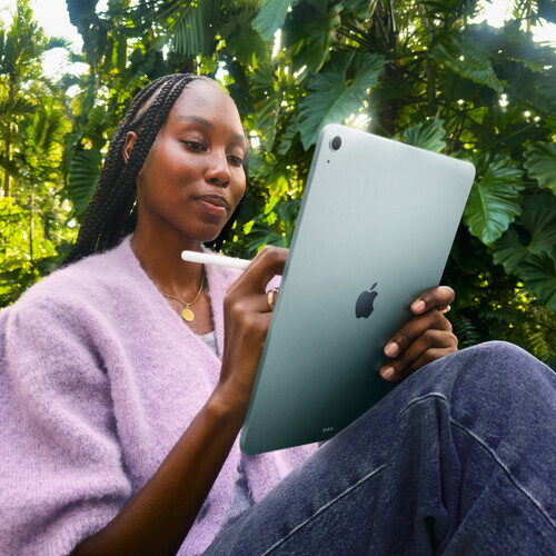 Apple iPad Air 5G / 13 Retina / M3 / 8GB / 512GB Blue