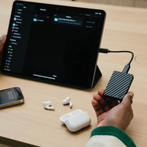Verbatim Store 'N’ Go Mini Stripe 2TB SSD