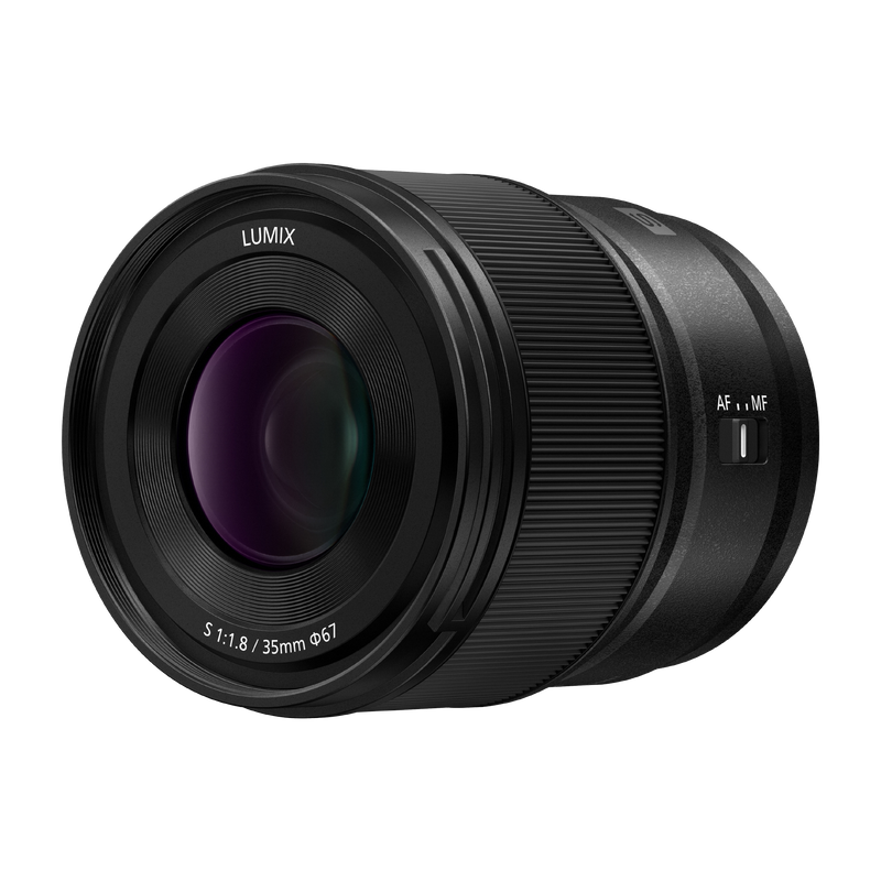 Panasonic Lumix S 35mm f/1.8 L