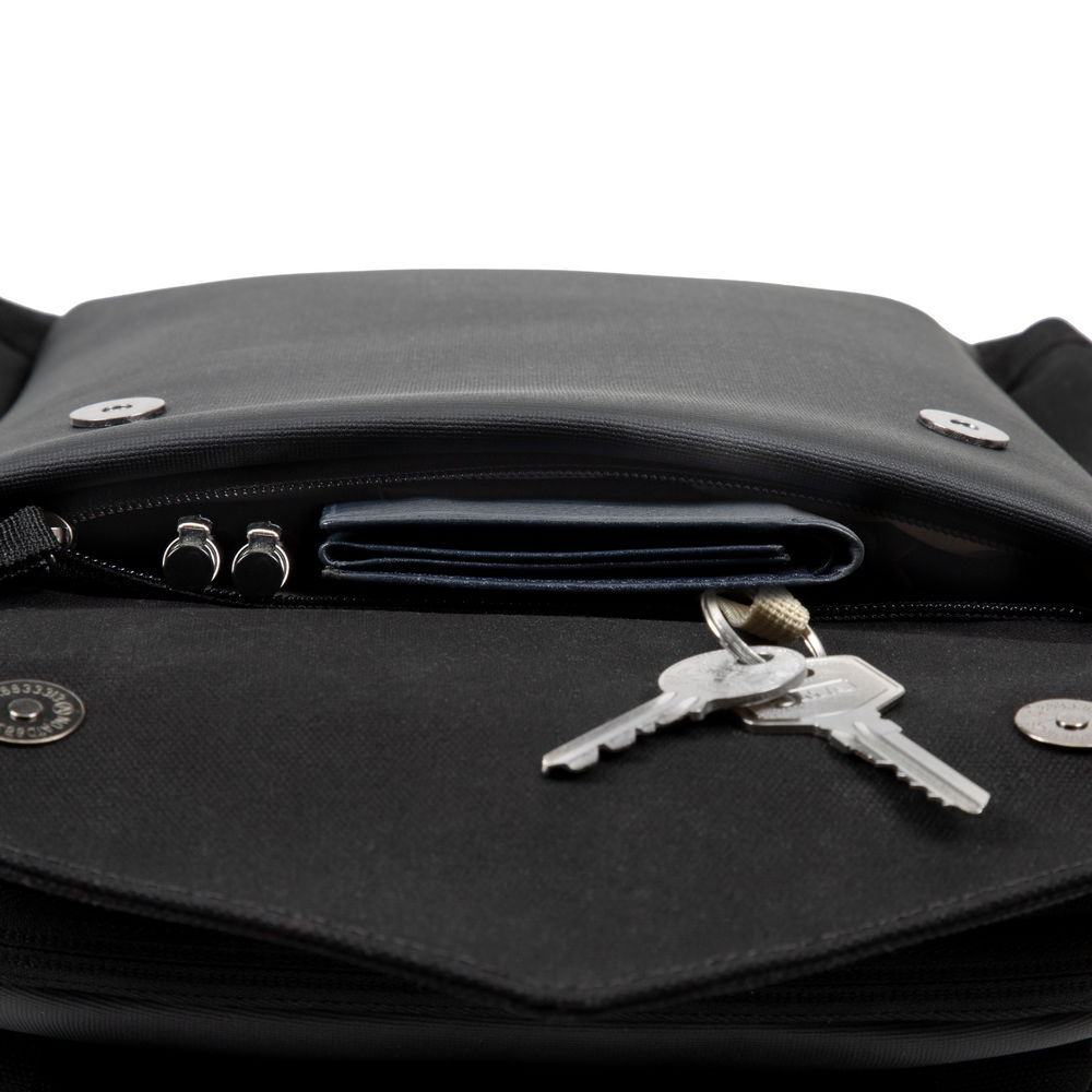 Rivacase 8524 Black