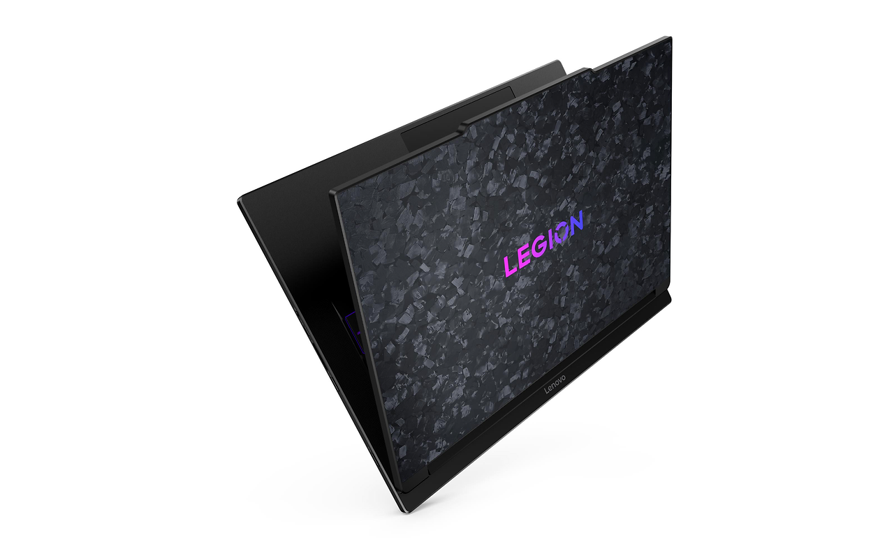 Lenovo Legion 9 18IAX10 / 18 IPS 4K 240Hz / Core Ultra 9 275HX / 64Gb DDR5 / 2x 2Tb SSD / GeForce RTX 5090 24Gb