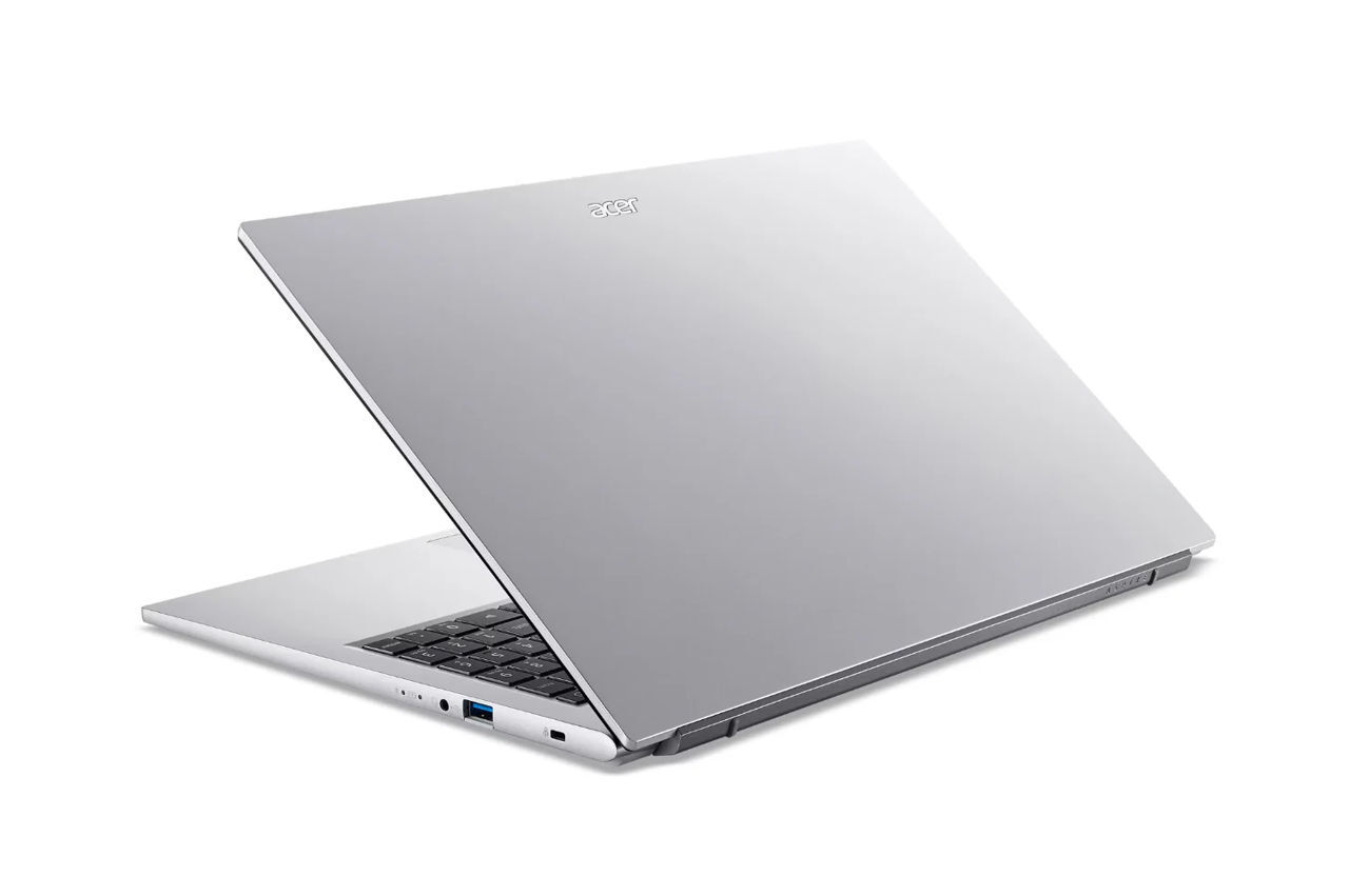 Acer Aspire Go 15 AG15-72P / 15.6 IPS FullHD / Core 5 120U / 32GB DDR4 / 1TB NVMe Silver