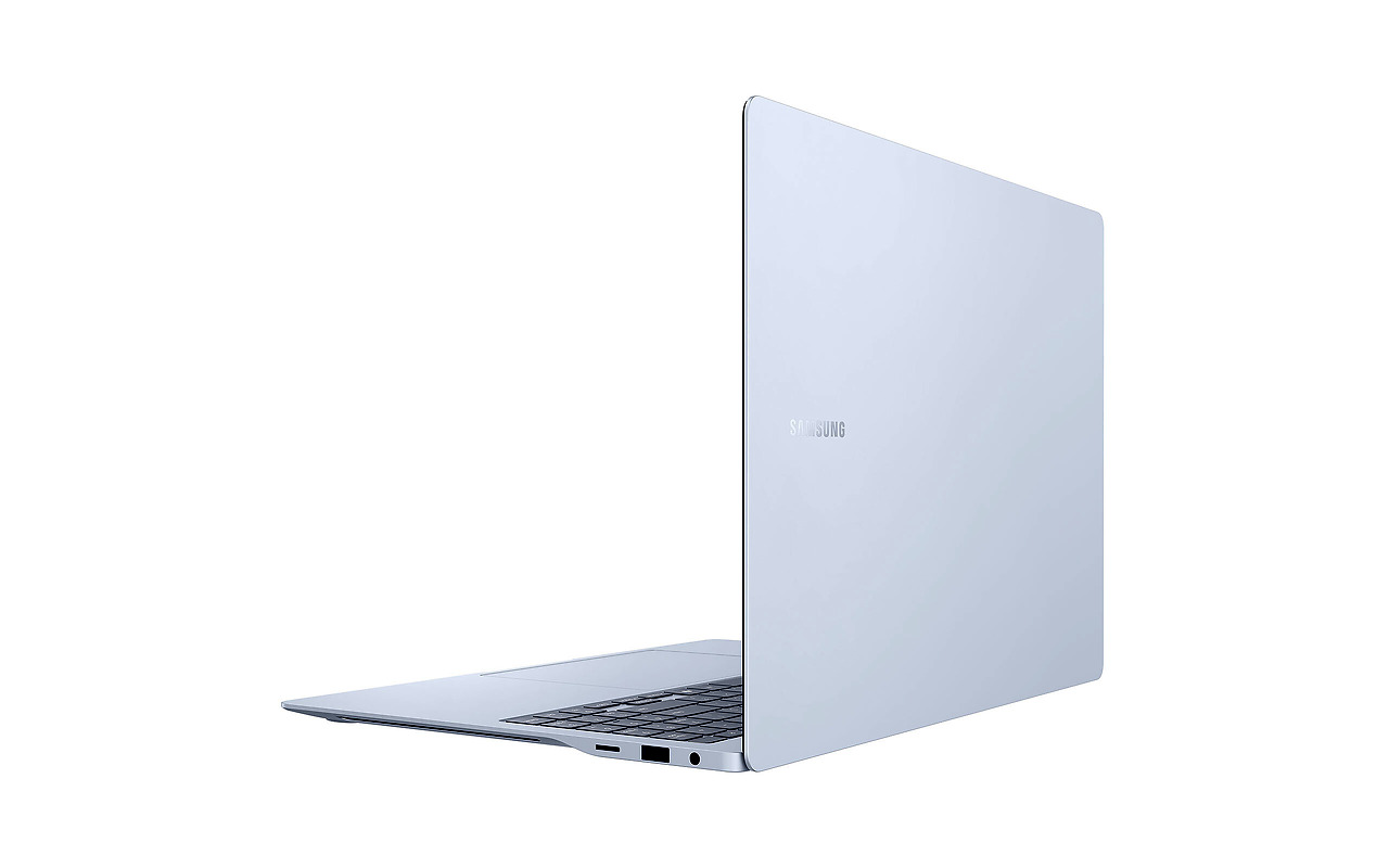 Samsung Galaxy Book4 Edge / 16 WQXGA+ AMOLED / Snapdragon X Elite / 16GB DDR5 / 1TB SSD / Windows 11 Home