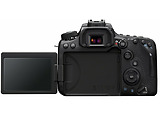Canon EOS 90D + 18-135 IS nano USM / Black