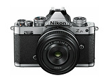Nikon Z fc + 28mm / VOA090K001
