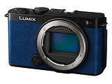 Panasonic Lumix DC-S9NE + Lumix S 18-40mm Blue