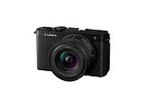 Panasonic Lumix DC-S9NE + Lumix S 18-40mm