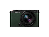 Panasonic Lumix DC-S9NE + Lumix S 18-40mm