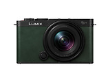 Panasonic Lumix DC-S9NE + Lumix S 18-40mm